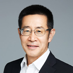 Yoshio Matsuzaki