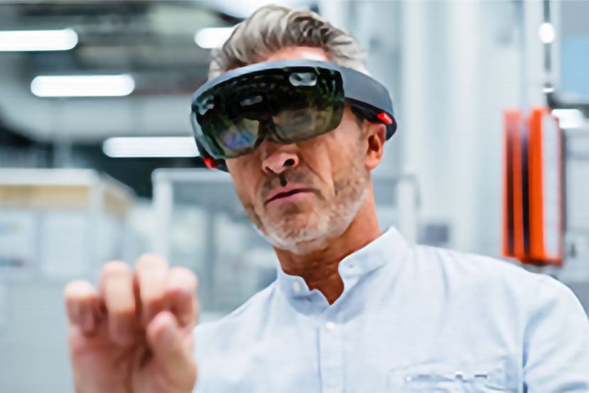 Digital Twins: Revolutionizing Life Sciences Manufacturing and Pioneering Immersive Experiences