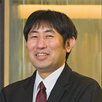 安田 信仁
