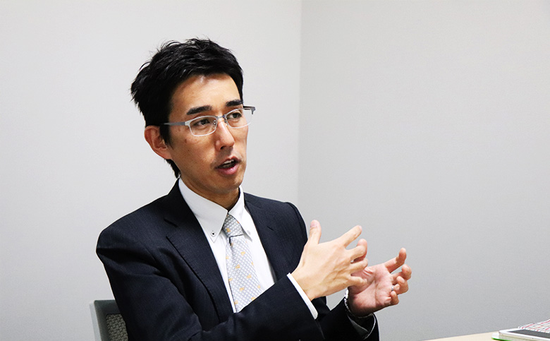 NTTデータ 第一金融事業本部 保険ITサービス事業部 課長 安藤 亮