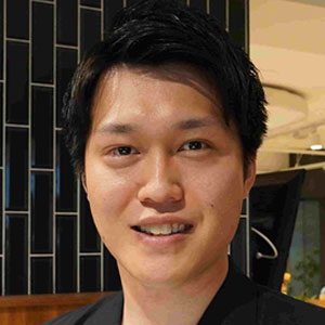 山﨑 翔太
