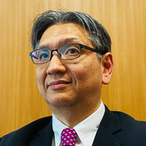三友 周太 氏