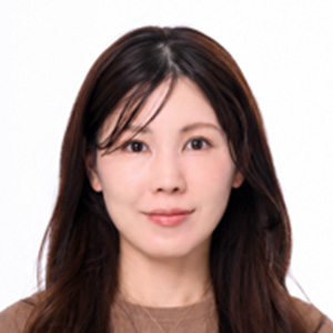 新原 友美